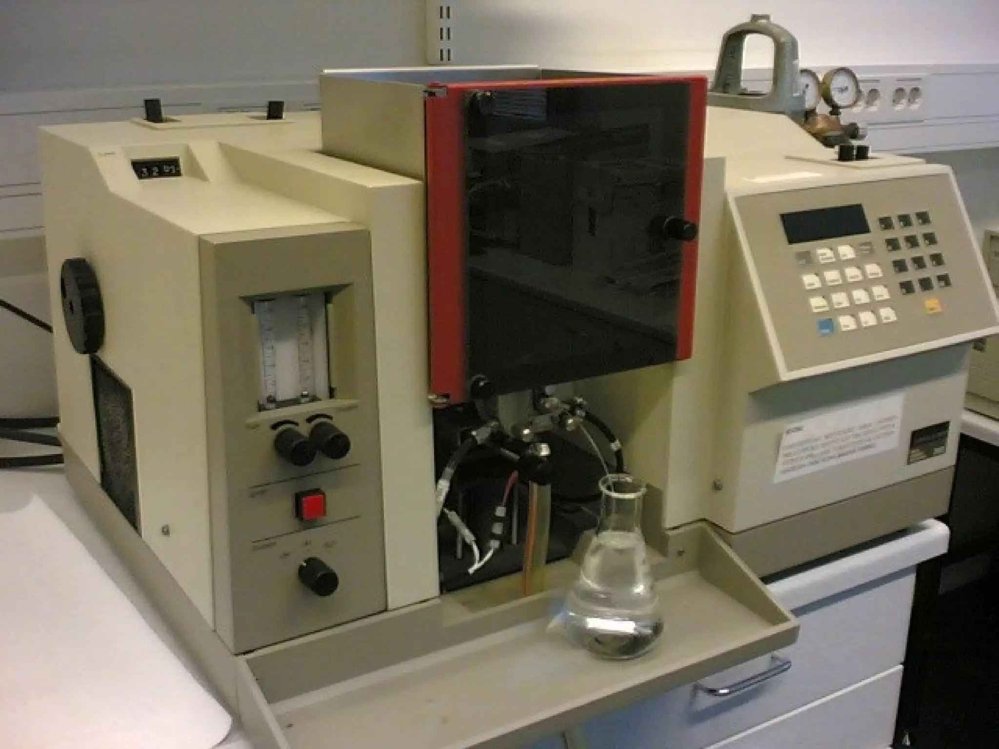Spektrofotometer Serapan Atom | PPT