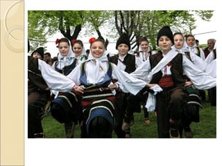 Народна ношња из источне Србије
 