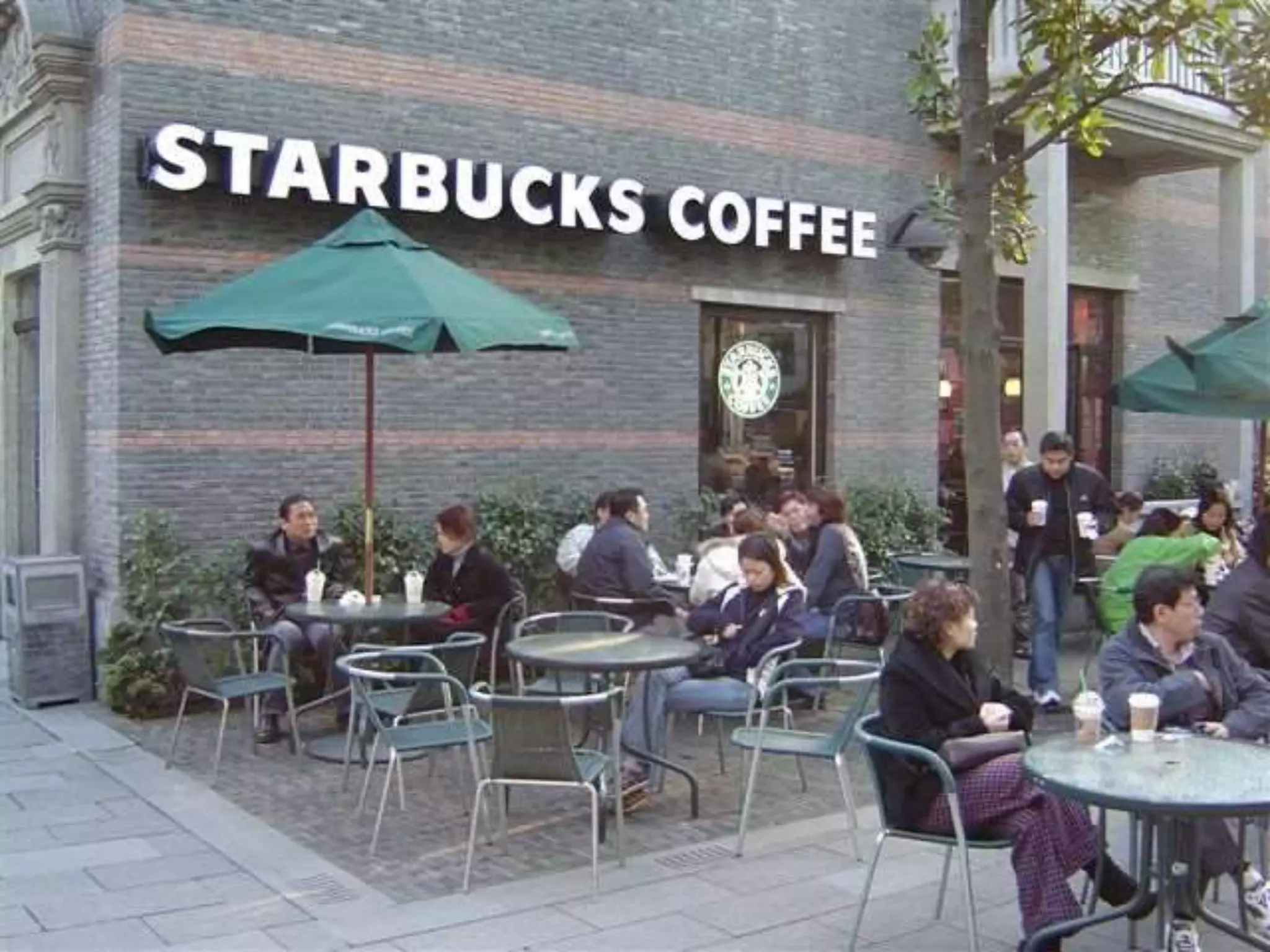 Starbucks homogenization of urban landscapes
