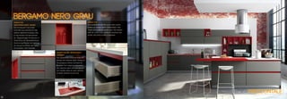 BERGAMO NERO GRAU
DESIGN PUR
aber erfrischend anders
Die konsequent horizontale
Linienführung unterstreicht das
zeitlose italienische Design dies-
er traumhaften Küchenarchitek-
tur. Abgeschrägte Frontkanten in
Verbindung mit edelstahlfarbigen
Aluminiumgriffleisten ermöglichen
ein bequemes Öffnen der Türen,
Schubkästen oder Auszüge.
DESIGN PUR
Une architecture de rêve pour cette cuisine
linéaire au design italien indémodable. Des
chants de façade biseautés avec des passes
main en coloris inox, facilitant l’ouverture des
portes, des tiroirs et des coulissants.
DESIGN PUR, but refreshingly
different
The consistently horizontal lines em-
phasize the timeless Italian design of
this gorgeous kitchen architecture.
Bevelled front edges in conjunction
with stainless steel coloured alumin-
ium handles allow an easy opening
of doors, drawers or pull outs.
LINEAORIZZONTALE
38
 