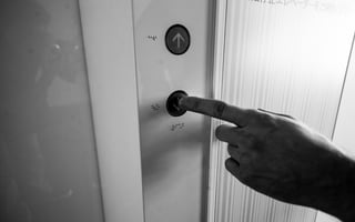 STUDIO D FINAL100 QUESTIONS FOR THE YOUNG CREATIVE
 