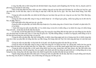 ở vùng Tây Bắc nhờ có KH nóng khô nên đã hình thành vùng chuyên canh trồngbông như Nà Sản, Sơn la, chuyên canh Cà
phê trong các hộ kinh tế vườn rừng.
+Nhờ có khí hậu phân hoá theo chiều cao nên ở những vùng núi cao dọc biên giới rất thuận lợi lợi trồng các loại hoa quả
cận nhiệt đới, ôn đới như đào, mận Lê nổi tiếng là mận hậu ở Bắc Hà, đào Sa Pa, quýt bắc Sơn, Bưởi Đoan Hùng, Xoài Mộc
Châu....
+Trung du miền núi phía Bắc còn nhiều lợi thế trồng các loại dược liệu quí trên các vùng núi cao như Tam Thất, Sầm Quy,
Đỗ Trọng, Hà thủ ô...
+Trung du miền núi phía Bắc cũng là vùng có nhiều thuận lợi với trồngvà gieo giống , nhiều loại giống rau ôn đới như Su
hào, cải Bắp, Súp Lơ...
*Thế mạnh phát triển chăn nuôi gia súc, gia cầm
-Trung du miền núi phía Bắc còn nhiều điều kiện thuận lợi về tự nhiên cũng như về kinh tế như về kinhtế với phát triển CN:
-về tự nhiên:
+ Trước hết trung du miền núi phía Bắc có S tự nhiên rộng và tren đó có nhiều dồng cỏ tự nhiên lớn cùng với nhiều thung
lũng sườn đồi... là địa bàn rất tốt để chăn thả trâu bò.
+về khí hậu: do khí hậu phân hoá rõ từ Đông sang Tây trong đó vùng Đông Bắc khí hậu lạnh vào mùa Đông lại kéo dài,ẩm
ướt, nên thích hợp với chăn nuôi Trâu (vì Trâu chịu rét giỏi) còn Tây Bắc không những có nhiều Cao Nguyên, nhiều đồng cỏ lại có
khí hậu khô hơn,nóng hơn nên thích hợp với nuoi bò.
+Trung du miền núi phía Bắc, đặc biệt là đông Bắc có nhiều vùng trũng ngập nước lại có lượng mưa lớn có nhiều trung tâm
mưa lớn ở khu vực phía Bắc nổi tiếng như khu vực Bắc Giang, Hà Giang chân núi Tây Côn Lĩnh càng phù hợp với sinh thái nuôi
trâu
+Trung du miền núi phía Bắc với địa hình đá vôi là phổ nên rất phù hợp phát triển dàn Dê quy mô lớn.
+Trung du miền núi phía Bắc cũng là vùng có diện tích rừng lớn với nhiều loại thực vật phong phú, nhiều loài hoa quả đa
dạng, nhiều loại dược liệu quí (điển hình như Vải, Nhãn, đào...) chính là cơ sở để đẩy mạnh ngành chăn nuôi ong mật quy mô lớn.
+Trung du miền núi phía Bắc có thế mạnh trồng nhiều loại hoa màu, lương thực như Ngô, khoai, sắn, đặc biệt nhiều năm
gần đây do ổn định được vấn đề lượng thực cho con người, nhờ chính sách đối lưu nông sản giữa miền núi và đồng bằng nên có sản
lượng hoa màu, lương thực dồi dào (ngô, khoai sắn chính là nguồn thức ăn phát triển dàn lợn qui mô lớn)
+Nguồn năng lượng để phát triển chăn nuôi ở Trung du miền núi phía Bắc rất dồi dào, đặc biệt có truyền thống nuôi trâu,bò,
lợn thả rông vừa chi phí ít về nhân lực, vừa có khả năng mở rộng quy mô đàn gia súc.
186
 