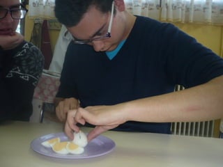 Taller de cocina: preparar una ensalada para comer