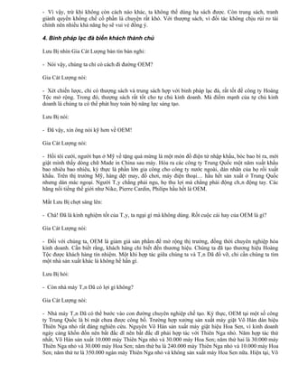 - Vì vậy, trừ khi không còn cách nào khác, ta không thể dùng hạ sách được. Còn trung sách, tranh
giành quyền khống chế cổ phần là chuyện rất khó. Với thượng sách, vì đối tác không chịu rủi ro tài
chính nên nhiều khả năng họ sẽ vui vẻ đồng ý.

4. Binh pháp lạc đà biến khách thành chủ

Lưu Bị nhìn Gia Cát Lượng bán tín bán nghi:

- Nói vậy, chúng ta chỉ có cách đi đường OEM?

Gia Cát Lượng nói:

- Xét chiến lược, chỉ có thượng sách và trung sách hợp với binh pháp lạc đà, rất tốt để công ty Hoàng
Tộc mở rộng. Trong đó, thượng sách rất tốt cho tự chủ kinh doanh. Mà điểm mạnh của tự chủ kinh
doanh là chúng ta có thể phát huy toàn bộ năng lực sáng tạo.

Lưu Bị nói:

- Đã vậy, xin ông nói kỹ hơn về OEM!

Gia Cát Lượng nói:

- Hồi tôi cưới, người bạn ở Mỹ về tặng quà mừng là một món đồ điện tử nhập khẩu, bóc bao bì ra, mới
giật mình thấy dòng chữ Made in China sau máy. Hóa ra các công ty Trung Quốc một năm xuất khẩu
bao nhiêu bao nhiêu, kỳ thực là phần lớn gia công cho công ty nước ngoài, dán nhãn của họ rồi xuất
khẩu. Trên thị trường Mỹ, hàng dệt may, đồ chơi, máy điện thoại… hầu hết sản xuất ở Trung Quốc
nhưng dán mác ngoại. Người Tây chẳng phải ngu, họ thu lợi mà chẳng phải động chân động tay. Các
hãng nổi tiếng thế giới như Nike, Pierre Cardin, Philips hầu hết là OEM.

Mắt Lưu Bị chợt sáng lên:

- Chà! Đã là kinh nghiệm tốt của Tây, ta ngại gì mà không dùng. Rốt cuộc cái hay của OEM là gì?

Gia Cát Lượng nói:

- Đối với chúng ta, OEM là giảm giá sản phẩm để mở rộng thị trường, đồng thời chuyên nghiệp hóa
kinh doanh. Cần biết rằng, khách hàng chỉ biết đến thương hiệu. Chúng ta đã tạo thương hiệu Hoàng
Tộc được khách hàng tín nhiệm. Một khi hợp tác giữa chúng ta và Tân Dã đổ vỡ, chỉ cần chúng ta tìm
một nhà sản xuất khác là không hề hấn gì.

Lưu Bị hỏi:

- Còn nhà máy Tân Dã có lợi gì không?

Gia Cát Lượng nói:

- Nhà máy Tân Dã có thể bước vào con đường chuyên nghiệp chế tạo. Kỳ thực, OEM tại một số công
ty Trung Quốc là bí mật chưa được công bố. Trường hợp xưởng sản xuất máy giặt Võ Hán dán hiệu
Thiên Nga nhỏ rất đáng nghiên cứu. Nguyên Võ Hán sản xuất máy giặt hiệu Hoa Sen, vì kinh doanh
ngày càng khốn đốn nên bất đắc dĩ nên bất đắc dĩ phải hợp tác với Thiên Nga nhỏ. Năm hợp tác thứ
nhất, Võ Hán sản xuất 10.000 máy Thiên Nga nhỏ và 30.000 máy Hoa Sen; năm thứ hai là 30.000 máy
Thiên Nga nhỏ và 30.000 máy Hoa Sen; năm thứ ba là 240.000 máy Thiên Nga nhỏ và 10.000 máy Hoa
Sen; năm thứ tư là 350.000 ngàn máy Thiên Nga nhỏ và không sản xuất máy Hoa Sen nữa. Hiện tại, Võ
 