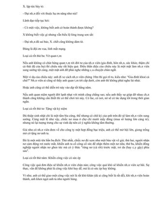 X. lập tức bày tỏ:

- Đại nhân đối với thuộc hạ ơn năng như núi!

Lãnh đạo tiếp tục hỏi:

- Có một việc, không biết anh có hoàn thành được không?

X không biết việc gì nhưng vẫn biểu lộ lòng trung son sắt:

- Đại nhân đã sai bảo, X. chết cũng không dám từ.

Đúng là đội ơn vua, lính mất mạng.

Loại cà rốt thứ ba: Vờ quan tâm

Nếu anh không có chút hứng quan tâm tới đời tư của nhân viên (gia đình, hôn nhân, sức khỏe, thậm chí
cả thái độ của họ) thì chiêu này rất hiệu quả. Điều thần diệu của chiêu này là một mặt làm nhân viên
sung sướng tột cùng, một mặt anh đỡ phải nghe những câu chuyện chán ngắt.

Một ví dụ của chiêu này: anh đi xe cách nhân viên chừng 10m thì gọi rõ to, kiểu như: "Gia đình khoẻ cả
chứ?" Nhân viên ai cũng sẽ thấy anh quan tâm tới cấp dưới, còn anh thì không phải nghe lải nhải.

Hoặc anh cũng có thể diễn trò này vào dịp tết hằng năm.

Nếu anh quan niệm người đời lạnh nhạt với mình cũng chẳng sao, nếu anh thấy sự giúp đỡ nhau chân
thành cũng không cần thiết thì có thể chơi trò này. Có lúc, có nơi, nó sẽ có tác dụng tốt trong thời gian
ngắn.

Loại cà rốt thứ tư: Tặng vật kỷ niệm

Dù thiệp sinh nhật chỉ là một tấm bìa cứng, thế nhưng có chữ ký của anh trên đó sẽ làm nhân viên sung
sướng. Cùng một lẽ như vậy, chiếc nơ mua ở chợ chỉ mười mấy đồng (mua số lượng lớn càng rẻ),
nhưng nó lại tượng trưng cho sự vinh dự nên có ý nghĩa không tầm thường.

Giả như có nhân viên đem về cho công ty một hợp đồng bạc triệu, anh có thể mở hội lớn, giong trống
mở cờ tặng nơ anh ta.

Đó là một mũi tên bắn ba đích: Thứ nhất, chiếc nơ đó xem như một báu vật vô giá; thứ hai, người nhận
nơ cảm động rơi nước mắt, khiến anh ta cố công cố sức để nhận thêm một nơ nữa; thứ ba, khiến đồng
nghiệp người nhận nơ ghen tức mà có ý thức "rừng nơ (cà rốt) trước mặt, roi da (hay cây gậy) phía
sau".

Loại cà rốt thứ năm: Khiến công việc có sức ép

Công việc quá đơn điệu sẽ khiến nhân viên chán nản; công việc quá khó sẽ khiến nhân viên sợ hãi. Sự
thực, vấn đề không phải là công việc khó hay dễ, mà là có sức ép hay không.

Ví như, anh có thể giao một công việc nói là rất khó khăn (dù ai cũng biết là rất dễ), khi nhân viên hoàn
thành, anh khen ngợi anh ta như người hùng.
 
