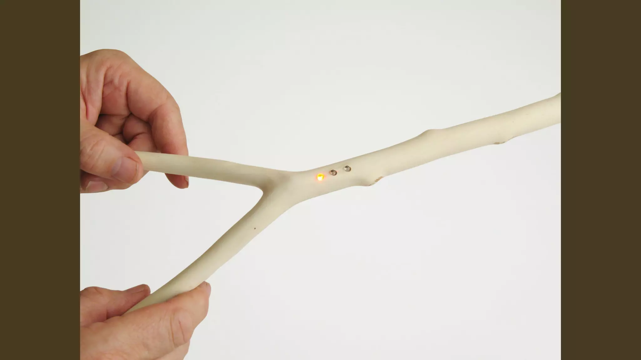 Twee boekjes met ieder 63 foto’s in een transparante houder.
Ieder boekje is identiek ontworpen, met de oorspronkelijke inhoud en layout uit 1955 als basis.
 