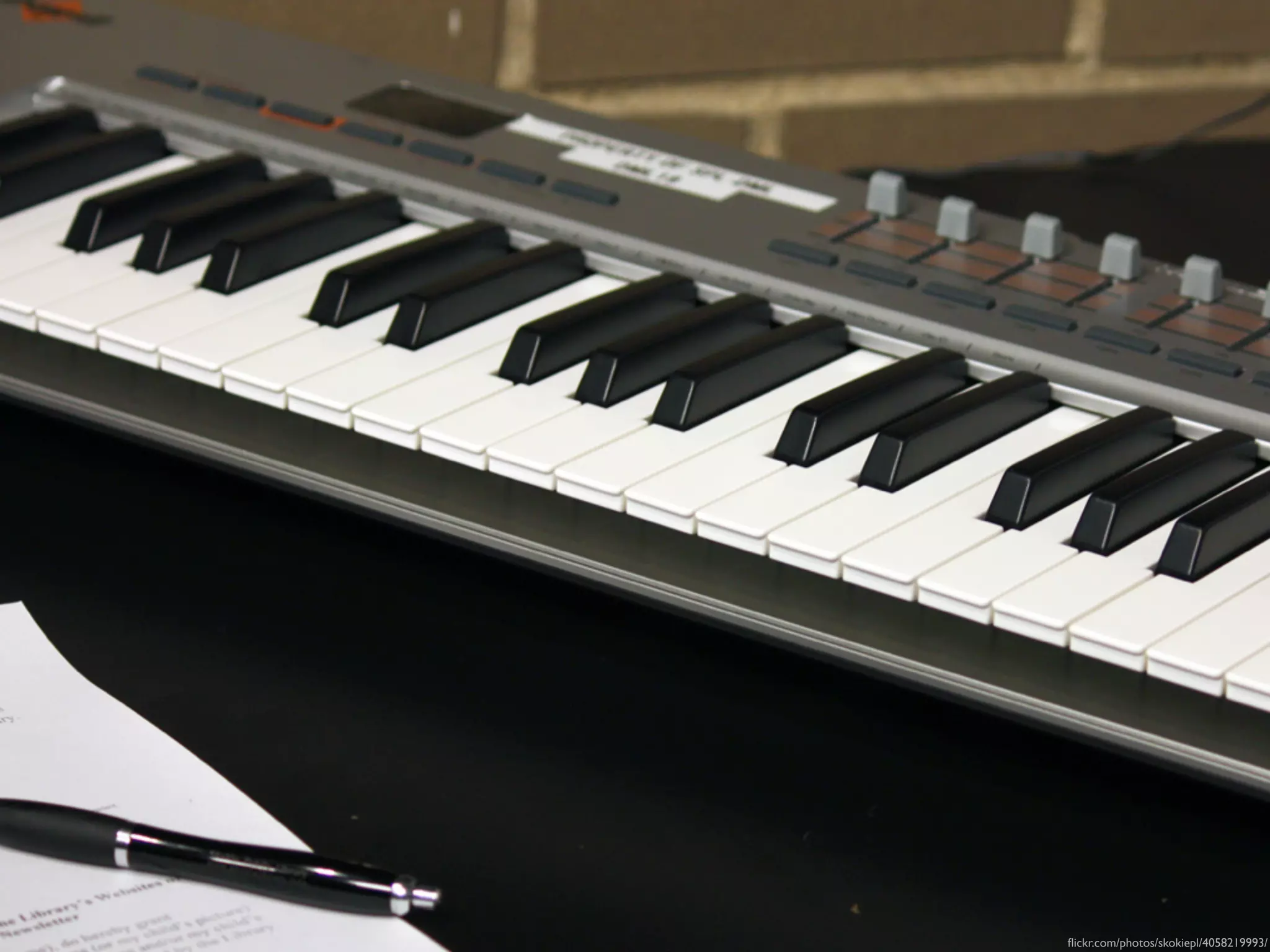 flickr.com/photos/skokiepl/4058219993/ 
 