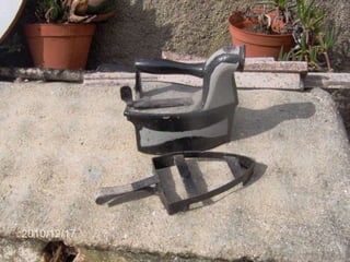 Em 1882 foi registada a patente do ferro de passar eléctrico, feita pelo americano Henry W. Seely (Nasceu a: 2 de Julho de 1854 Nasceu em: Richville, Kentucy Morreu a: 9 Novembro de 1908 Morreu em: Shermer) e, somente em 1926, surgiria o primeiro ferro a vapor.