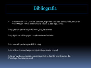 Presionhacia la conformidadComo es necesario ayudar a que la obediencia se cumpla, una forma de refuerzo para seguir las normas es que las personas acepten a conformarse con el estado de las cosas. Mediante la socialización se ensenan mensajes de aceptación al orden presente. Si las personas no tuvieran conformidad, los grupos sociales estarían expuestos a gran cantidad y quizás demasiados frecuentes y rápidos cambios.