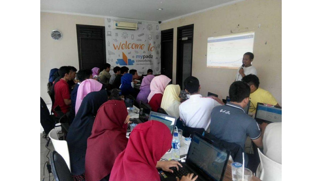 081298380423 (telkomsel) tempat pkl di jakarta barat