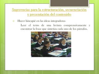Esta niña nunca ha visto un cuy; sus estructuras mentales empiezan a funcionar. Primero piensa que es un conejo, pero la forma de las orejas del cuy le crea conflicto. No es un conejo. La niña compensa esta confusión y resuelve el problema mediante su propia actividad intelectual. Reestructura su esquema de animales y reconoce que es otro animal.