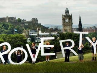 NeocolonialismoCausa:    Dispondo apenas de matérias-primas de pouco valor e tendo de importar quase todos os produtos que necessitavam, foram obrigados a contrair empréstimos e a endividar-se.