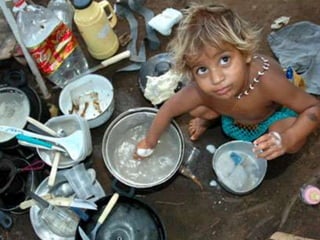 Fundamentalismo Islâmico: Movimento que exacerbou os ódios religiosose políticos entre países e em cada país.Mundo MuçulmanoConflitos violentos, em que por vezes intervieram as  grandes potências, que têm abalado nas últimas décadas a região.