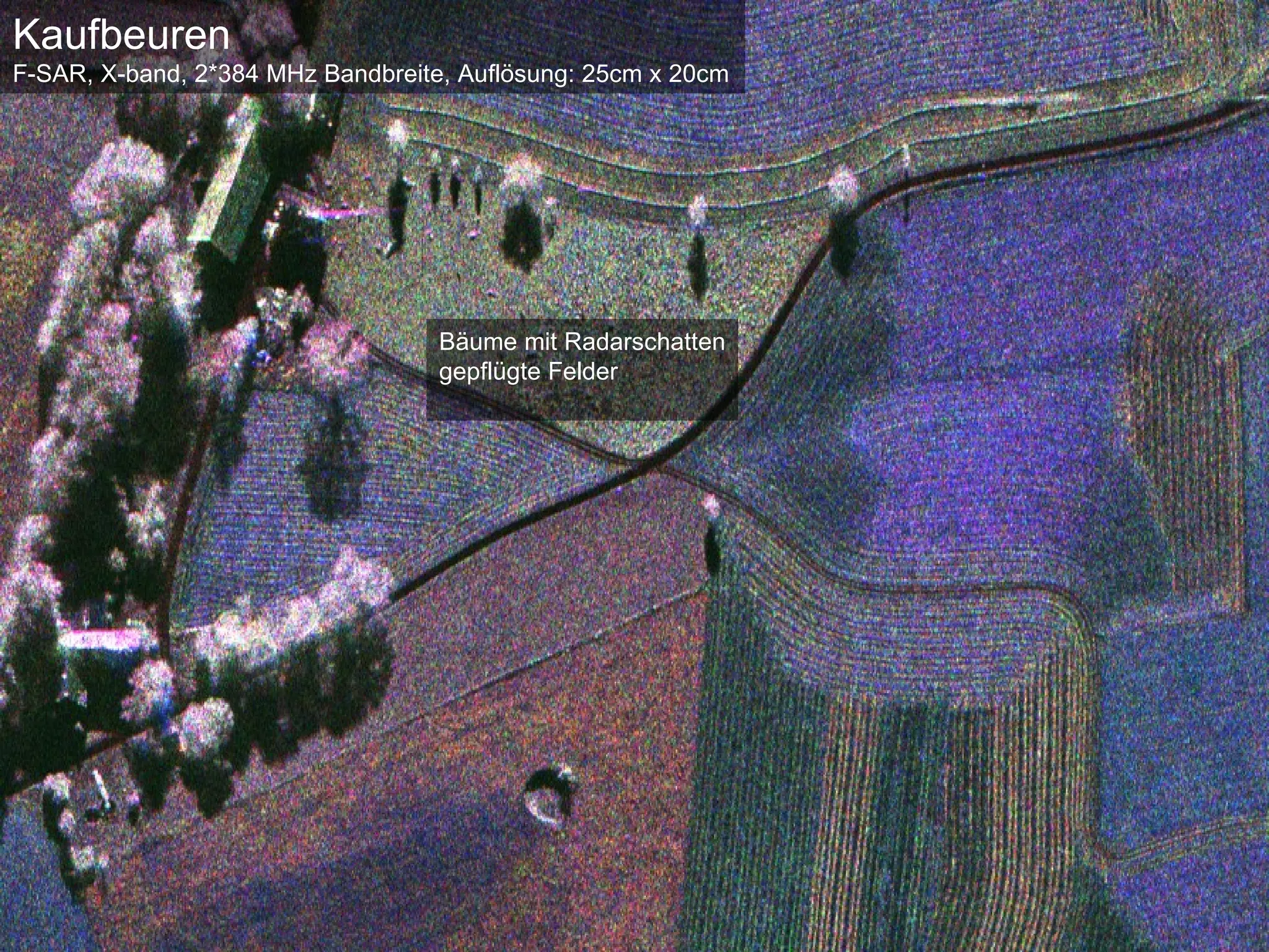 Kaufbeuren
F-SAR, X-band, 2*384 MHz Bandbreite, Auflösung: 25cm x 20cm




                                   Bäume mit Radarschatten
                                   gepflügte Felder




                                                                           Folie 21 von Tag der offenen Tür 2010
                                                              Institut für Hochfrequenztechnik und Radarsysteme > 24.10.2010
 