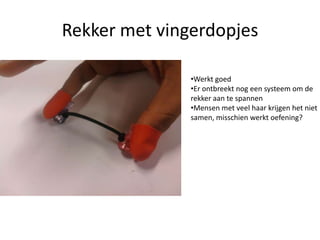 Om het goed te kunnen aan trekken met 1 hand zou de touw aan het plafond moeten hangen 