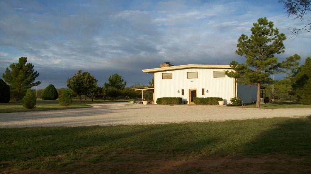 Texas Ranch For Sale 83 Ac Private Airstrip Hangar Home 100…