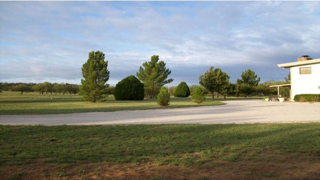 Texas Ranch For Sale 83 Ac Private Airstrip Hangar Home 100…