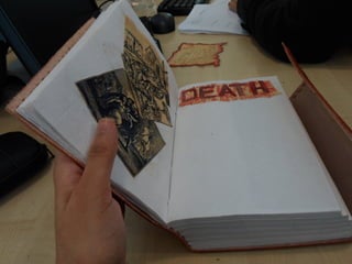 The book prop ’and the pages inside