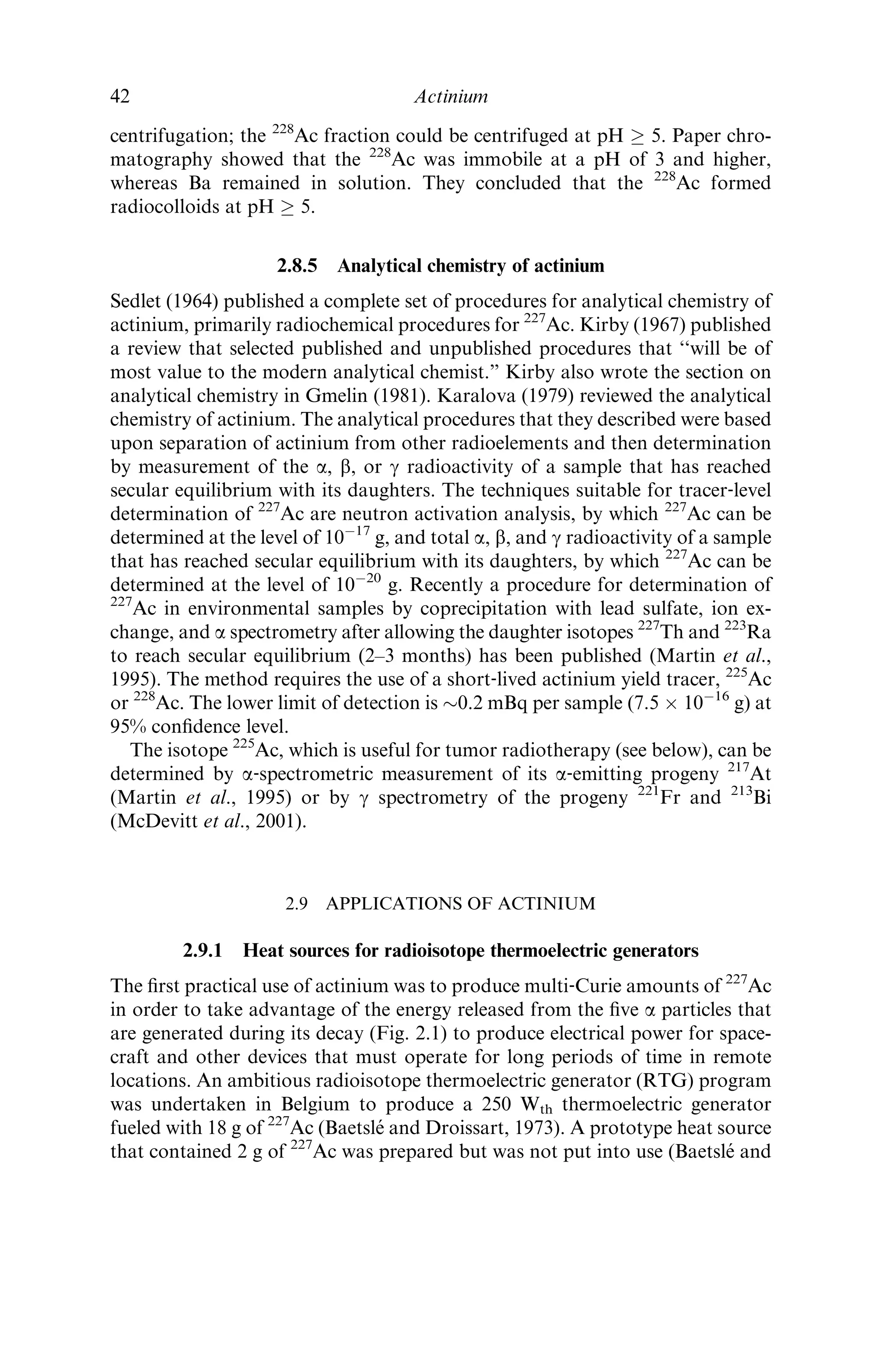 n ¼ MLn½ Š= M½ Š L½ Šn
:
b
HNTA, 2‐naphthoyltriﬂuoroacetone.
c
EDTA, ethylenediaminetetraacetic acid.
Solution and analytical chemistry 41
 