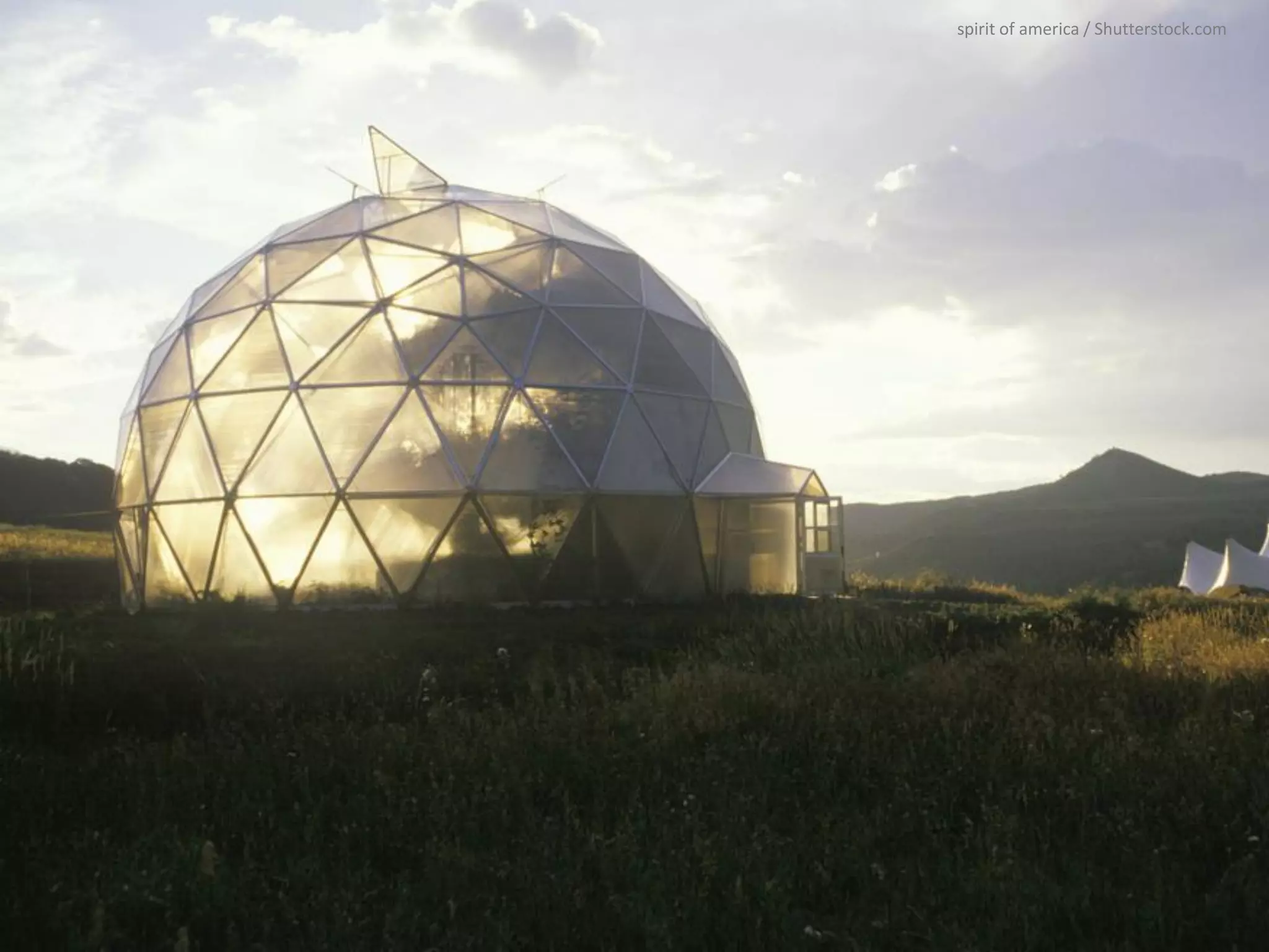 spirit of america / Shutterstock.com
 