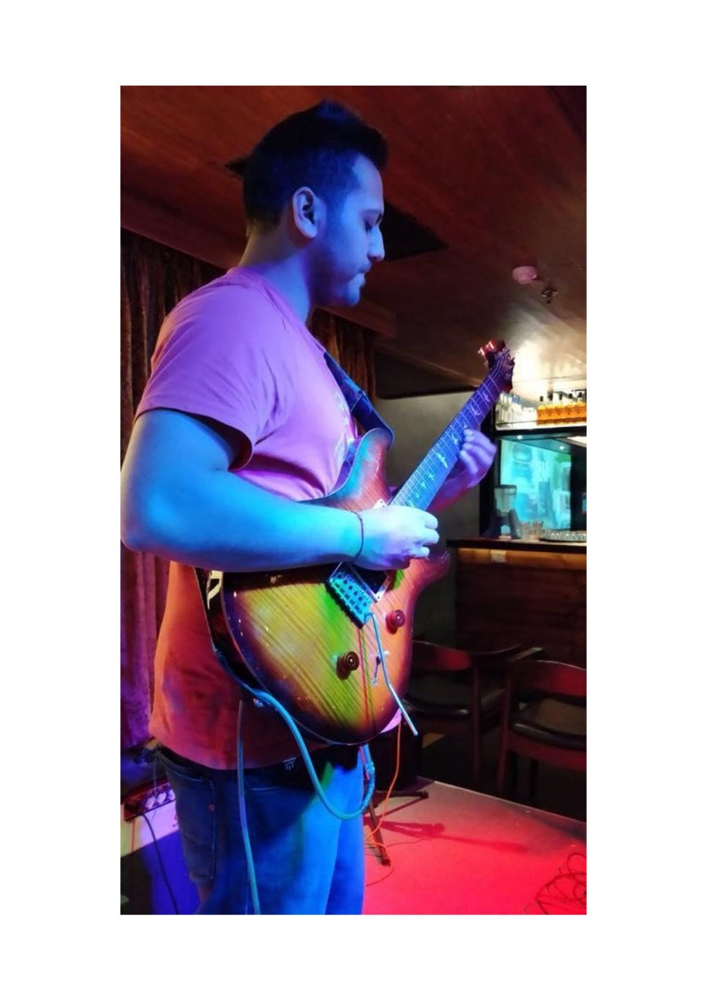 The importance of bass guitar classes in lajpat nagar as the right