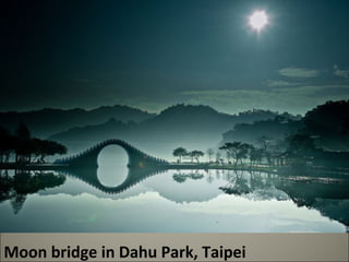Moon bridge in Dahu Park, Taipei 
 