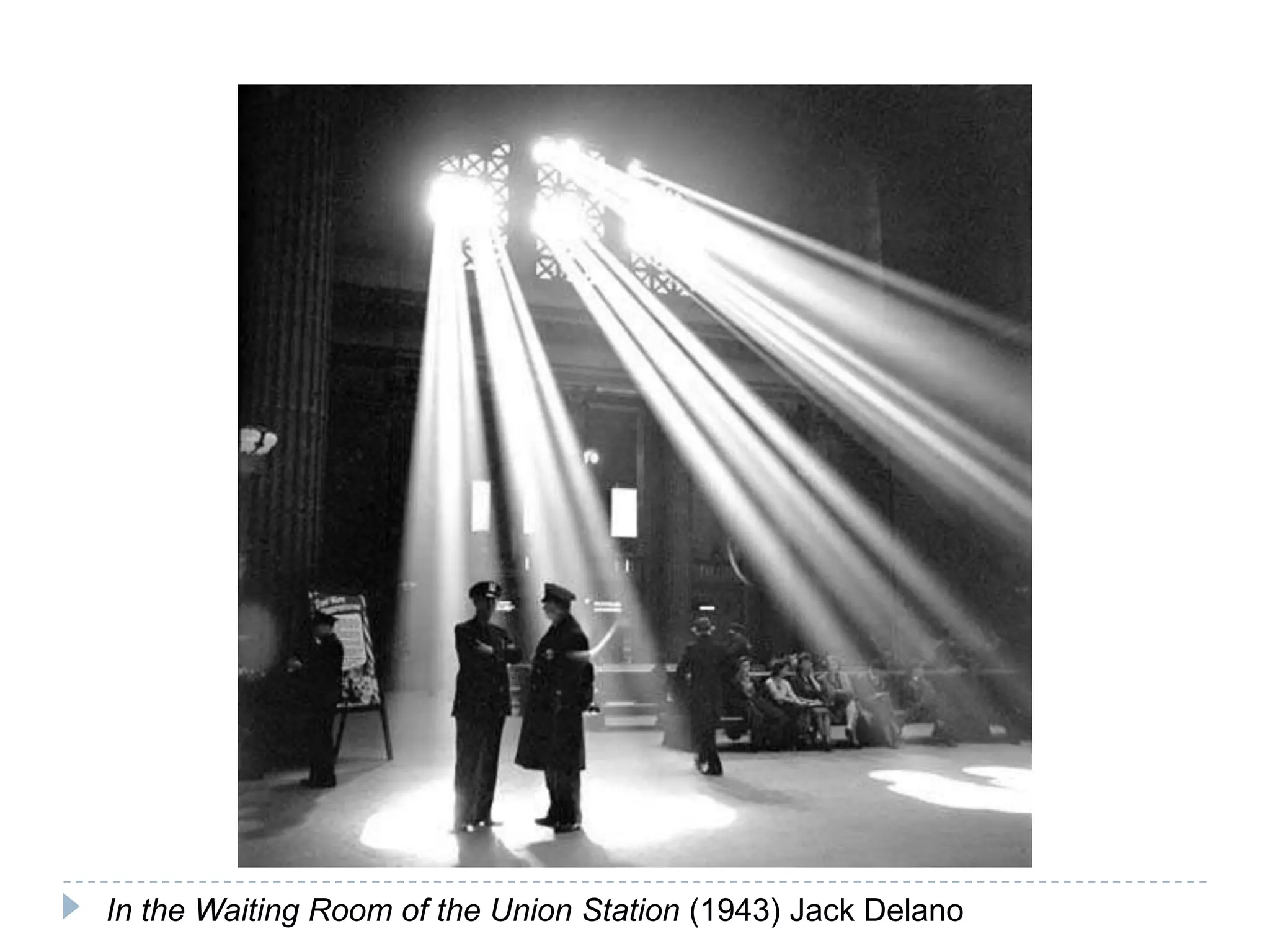 In the Waiting Room of the Union Station (1943) Jack Delano
 