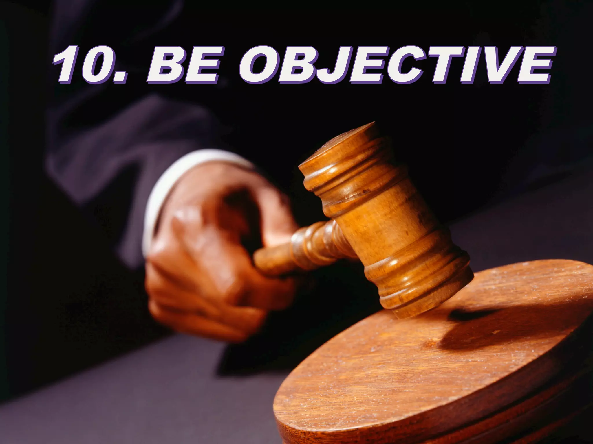 “
Customers don’t expect you
  to be perfect.
  They DO expect you
  to ﬁx things when
  they go wrong.”
  Donald Porter, VP of British Airways
   #CustomerWOW
 
