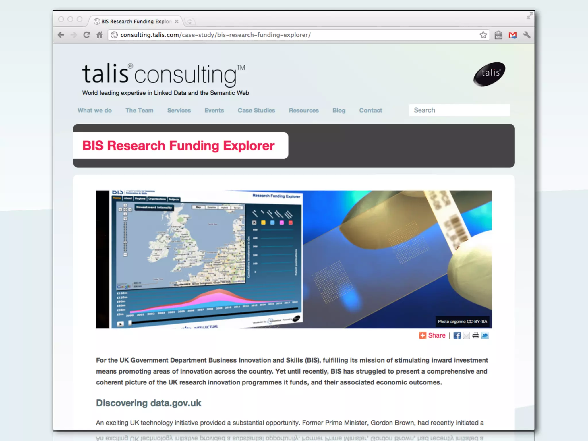 RDF Triple
                      Merging

      Thing           property             value
      Thing           property             Thing


../person/A hasParent ../person/B   name   “Eric”
 