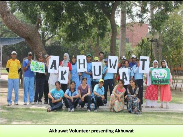 Full-time volunteers image