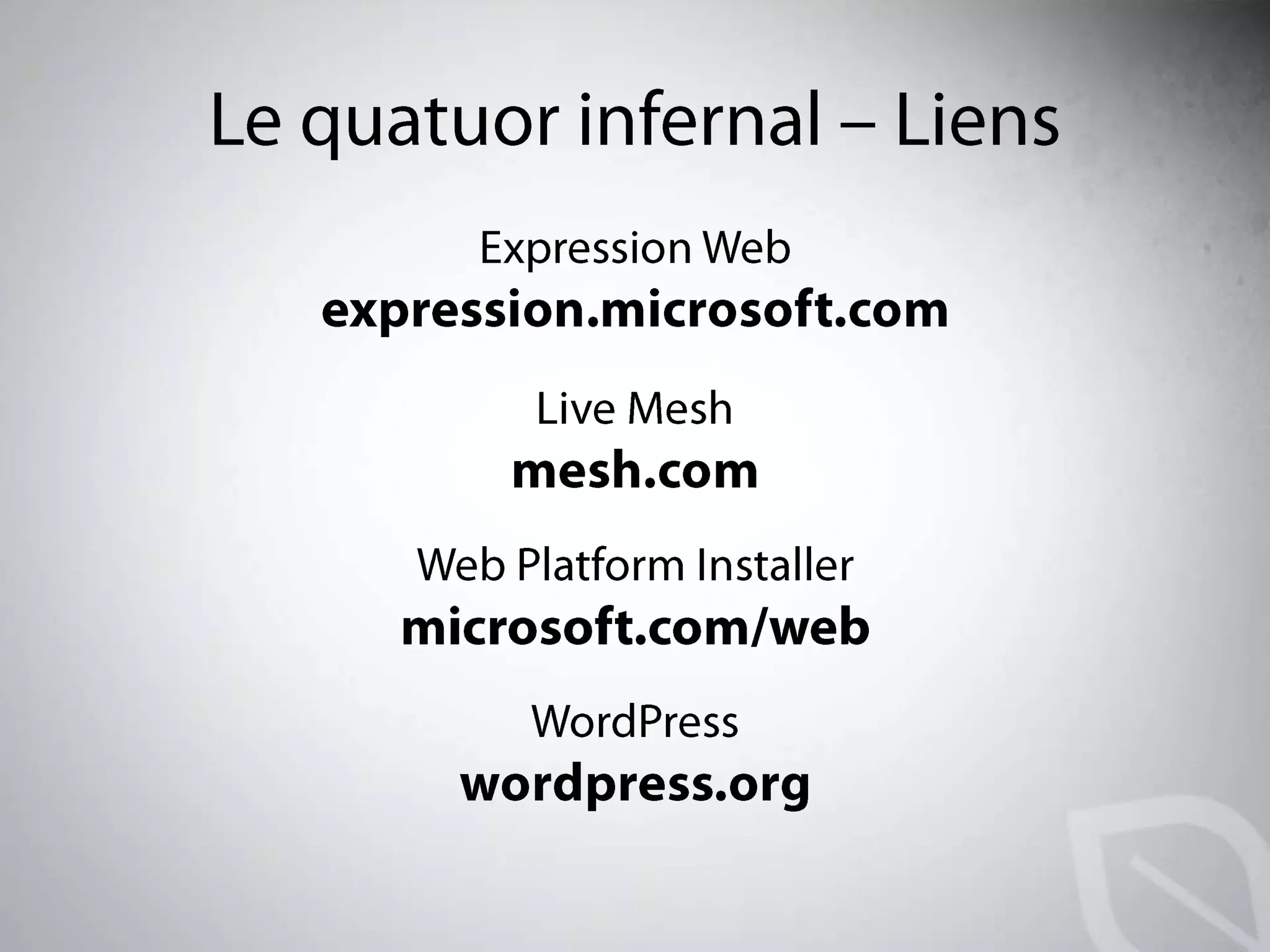 Étude de cas : Galerie de coupures de presse Solution :Modèle de catégorie personnalisé+ Fonction « Featured Image » d’abord lancée avec WP 2.9 puis perfectionnée dans WP 3.0Client : Patterns by Figgy’sProjet : Site WP personnalisé 