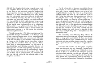 |
nhà lãnh đạo tôn giáo chính thống trong các cuộc tranh                              Vấn đề với các cách trị liệu được phát triển ở phương
luận công khai, đặt vấn đề với các tin tín ngưỡng, và gặp                      Tây, ông nói, là ở chỗ họ tự hạn chế mình để điều trị tâm
gỡ mọi người từ mọi nẻo đường cuộc sống. Ông đọc rất                           trí và tâm lí của nó, trong khi phương Đông từ lâu đã hiểu
rộng, ông có thể tìm được mọi thứ để mở rộng hiểu biết                         rằng bản thân tâm trí, hay thay vì thế thì sự đồng nhất của
của mình về hệ thống niềm tin và tâm lí của người đương                        chúng ta với nó, mới là vấn đề. Các cách trị liệu có thể có
đại. Đến cuối những năm 1960, Osho đã bắt đầu phát                             ích - giống như những giai đoạn thanh tâm của thiền mà
triển các kĩ thuật thiền động duy nhất của mình. Ông nói,                      ông đã phát triển - trong việc đỡ gánh nặng cho mọi
con người hiện đại bị trĩu nặng bởi các truyền thống lỗi                       người khỏi những xúc động và nỗi sợ bị kìm nén, và
thời của quá khứ và nỗi lo nghĩ của cuộc sống thường                           trong việc giúp đỡ mọi người để thấy mình rõ ràng hơn.
ngày hiện đại đến mức người đó phải trải qua quá trình                         Nhưng chừng nào chúng ta còn chưa bắt đầu tách bạch
tẩy rửa sâu sắc trước khi người đó có thể hi vọng khám                         bản thân mình khỏi cơ chế tâm trí và sự phóng chiếu của
phá trạng thái vô suy nghĩ, thảnh thơi của thiền. Ông bắt                      nó, những ham muốn và sợ hãi, chúng ta sẽ trèo ra khỏi
đầu tổ chức những trại thiền khắp Ấn Độ, nói chuyện với                        cái rãnh này chỉ để rơi lại vào trong cái rãnh khác của
những người tham dự và tự thân hướng dẫn các phiên                             điều bịa đặt của riêng mình. Do đó trị liệu phải đi sánh
thiền mà ông đã phát triển.                                                    đôi với quá trình phi đồng nhất và chứng kiến được biết
                                                                               tới như việc thiền.
     Vào đầu những năm 1970, những người phương Tây
đầu tiên bắt đầu nghe nói tới Osho, và tới tham gia cùng                           Đến cuối những năm 1970 cộng đồng ở Poona đã
số ngày càng đông những người Ấn Độ, những người đã                            thành trung tâm trị liệu và phát triển lớn nhất trên thế
được ông điểm đạo thành các sannyasin mới. Đến năm                             giới, và hàng nghìn người đã tới để tham gia vào các
1974, một cộng đồng đã được thiết lập xung quanh Osho                          nhóm trị liệu và thiền, ngồi với Osho trong các bài nói
tại Poona, Ấn Độ, và chẳng bao lâu khách thăm viếng từ                         thường lệ mỗi sáng, và đóng góp cho cuộc sống của cộng
phương Tây dồn tới đã trở thành một luồng lớn. Nhiều                           đồng hay trở về nước họ và thiết lập các trung tâm thiền ở
người trong số những người phương Tây đầu tiên tới là                          đó.
các nhà trị liệu, người đã thấy mình phải đối diện với                             Giữa năm 1981 và 1985 việc thử nghiệm cộng đồng
những giới hạn của cách trị liệu phương Tây và đang tìm
                                                                               được tiến hành ở Mĩ, trên một vùng rộng 126 dặm vuông
kiếm một cách tiếp cận có thể đạt tới và biến đổi những                        của sa mạc cao ở miền đông Oregon. Tại đây, Osho ở vào
chiều sâu sâu sắc hơn của tâm lí con người. Osho động                          thời kì im lặng và cô lập với thế giới bên ngoài, ngoại trừ
viên họ đóng góp tài năng của mình cho cộng đồng, và
                                                                               việc lái xe hàng ngày vào các vùng quê bao quanh. Nhấn
làm việc chặt chẽ với họ để phát triển các cách trị liệu                       mạnh chủ yếu của cuộc sống cộng đồng là công việc xây
trong hoàn cảnh thiền.                                                         dựng Thành phố Rajneeshpuram, một “ốc đảo trong sa
                                                                               mạc”. Trong một thời gian ngắn kì diệu cộng đồng đã xây
                                                                     |
                                                                11/10/97 -4
                                                            28/03/2010 - 237
                          473                                                                               474
 