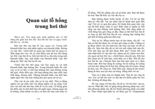 |
                                                                                  lỗ hổng. Thế thì chẳng cần cái gì khác nữa. Bạn đã được
                                                                                  ân huệ. Bạn đã biết; sự việc đã xảy ra.

                Quan sát lỗ hổng                                                      Bạn không được huấn luyện về thở. Cứ bỏ nó đấy
                                                                                  như nó vẫn thế. Tại sao phải cần kĩ thuật đơn giản đến
                                                                                  vậy? Nó có vẻ quá đơn giản. Kĩ thuật đơn giản như vậy
                   trong hơi thở                                                  mà để biết được chân lí sao? Biết chân lí nghĩa là biết
                                                                                  rằng cái nào không sinh không diệt, biết rằng phần tử
                                                                                  vĩnh hằng bao giờ cũng có đấy. Bạn có thể biết hơi thở đi
                                                                                  ra, bạn có thể biết hơi thở đi vào, nhưng bạn chẳng bao
     Shiva nói: Toả sáng một, kinh nghiệm này có thể                              giờ biết lỗ hổng giữa hai điều này.
bừng lên giữa hai hơi thở. Sau khi hít vào và ngay trước                               Thử nó đi. Bỗng nhiên bạn sẽ thu được vấn đề - và
khi thở ra - từ tâm.                                                              bạn có thể thu được nó: nó bao giờ cũng có đấy. Chẳng có
     Khi hơi thở của bạn đi vào, quan sát. Trong một                              gì được thêm vào cho bạn hay cấu trúc của bạn: nó đã có
khoảnh khắc hay một phần nghìn của khoảnh khắc, không                             đấy rồi. Mọi thứ đều đã có chỉ trừ mỗi nhận biết nào đó.
có việc thở - trước khi nó quay lại, trước khi nó quay ra.                        Cho nên làm sao để làm được điều này? Trước hết, trở
Một nhịp thở vào; rồi có một điểm nào đó hơi thở dừng                             nên nhận biết về việc thở vào. Quan sát nó. Quên mọi thứ:
lại. Rồi việc thở đi ra. Khi hơi thở đi ra, lần nữa trong một                     chỉ quan sát hơi thở vào - chính bước chuyển này. Khi hơi
khoảnh khắc, hay một phần của khoảnh khắc việc thở                                thở chạm tới lỗ mũi bạn, cảm thấy nó ở đấy. Rồi để cho
dừng lại. Rồi việc thở lại đi vào.                                                hơi thở đi vào. Chuyển theo hơi thở một cách có ý thức
                                                                                  hoàn toàn. Khi bạn đang đi xuống, thì đi xuống, đi xuống
    Trước khi hơi thở quay vào hay quay ra, có một
                                                                                  với hơi thở, đừng bỏ lỡ hơi thở. Đừng tiến lên trước; đừng
khoảnh khắc bạn không thở. Trong khoảnh khắc đó việc
                                                                                  đi theo sau. Đi cùng nó. Nhớ điều này: đừng đi lên trước;
xảy ra là có thể, vì khi bạn không thở, bạn không trong
                                                                                  đừng đi theo sau tựa như cái bóng. Đồng thời với nó.
thế giới. Hiểu điều này: khi bạn không thở, bạn chết; bạn
tĩnh lặng, nhưng chết. Nhưng khoảnh khắc của thời hạn                                 Thở và ý thức nên trở thành một. Thở đi vào, bạn đi
ngắn ngủi như vậy bạn chẳng bao giờ quan sát nó cả.                               vào. Chỉ có thế thì mới có thể đạt tới điểm giữa hai hơi
                                                                                  thở. Không dễ dàng đâu.
     Thở vào là tái sinh, thở ra là cái chết. Thở ra đồng
nghĩa với cái chết; thở vào đồng nghĩa với sự sống. Cho                               Đi vào cùng với hơi thở, rồi đi ra với hơi thở: vào-ra,
nên với mỗi lần thở bạn chết đi và tái sinh. Lỗ hổng giữa                         vào-ra. Phật đặc biệt cố gắng dùng phương pháp này, cho
hai điều này là một thời hạn rất ngắn ngủi, nhưng quan sát                        nên phương pháp này đã trở thành phương pháp của phật
kĩ lưỡng, chân thành và chú ý sẽ làm cho bạn cảm thấy có                          tử. Theo thuật ngữ phật tử, nó được gọi là ‘Anapanasati
                                                                        |
                                                                   11/10/97 -4
                                                                28/03/2010 - 64
                            127                                                                                128
 