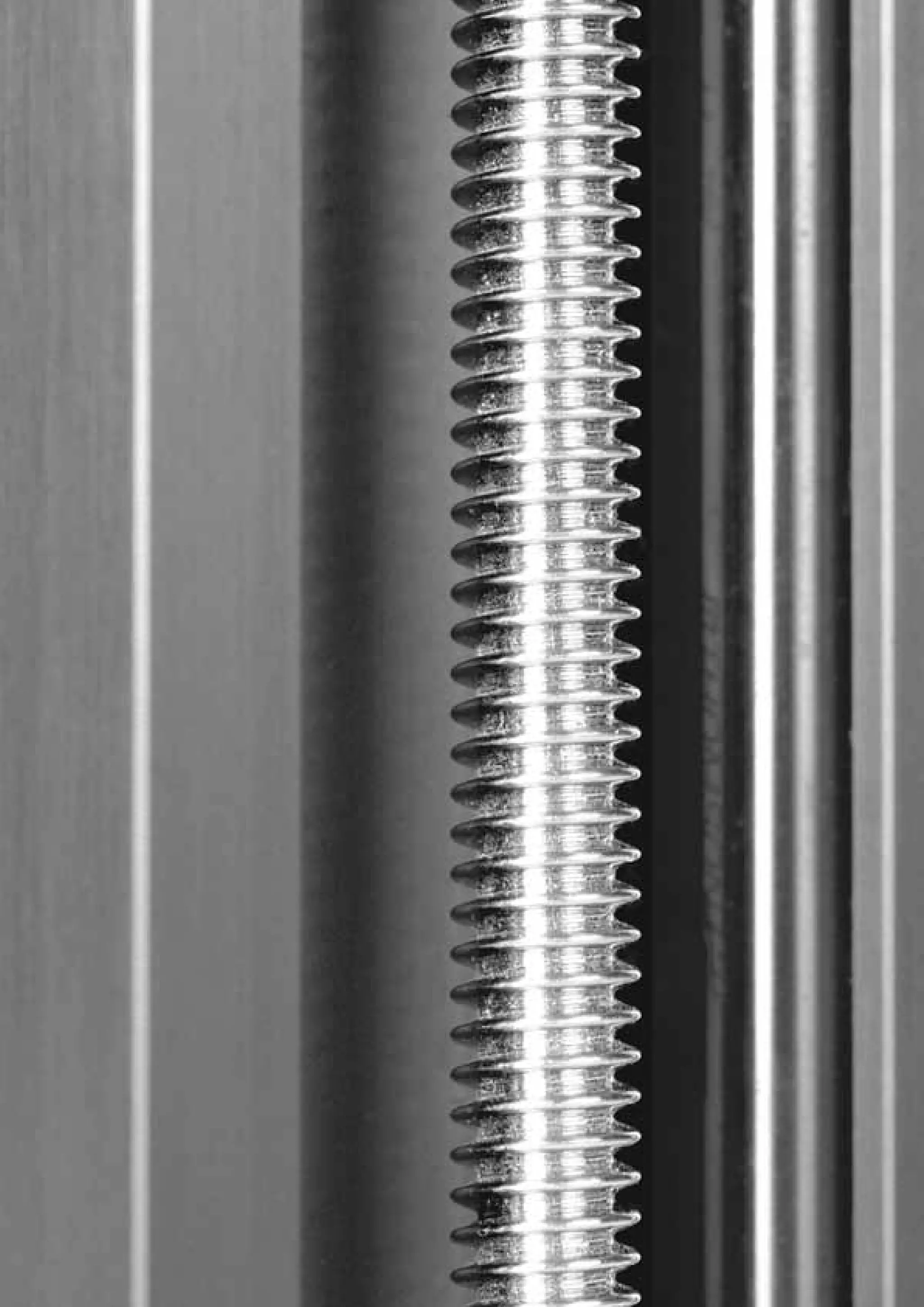 134 www.thomsonlinear.com
 