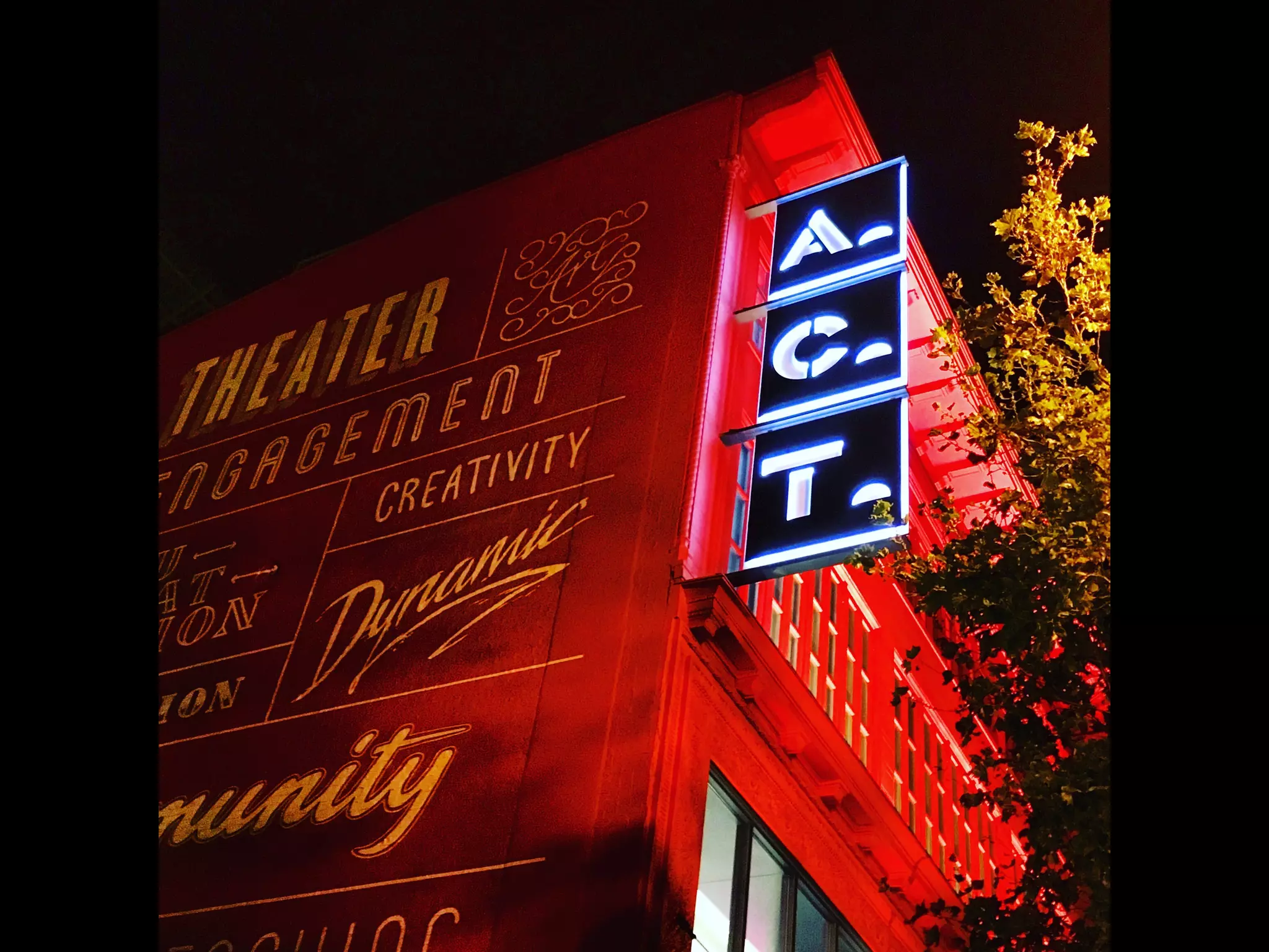 Though The Lens of an iPhone: San Francisco