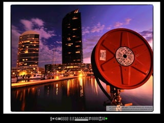 cc licensed ( BY SD ) flickr photo by mugley:
http://flickr.com/photos/mugley/2928281873/
 