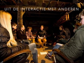 U I T D E I N T E R A C T I E M E T A N D E R E N
 