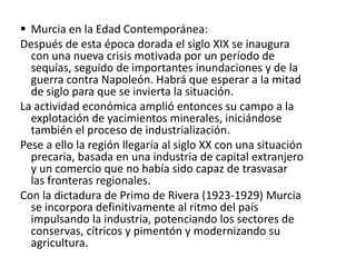     Es una ciudad de servicios en la que el sector terciario ha sucedido a su condición de exportadora, gracias a su gran huerta, por la que es conocida. Las industrias más destacadas son la alimentaria, la textil, la química, la de destilación, la construcción y la fabricación de muebles y materiales de construcción. 