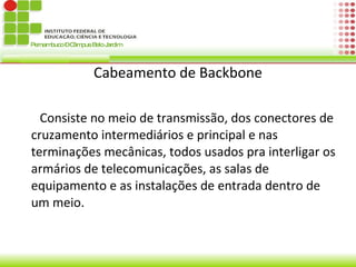 - Em uma rede local Ethernet com alto tráfego possuindo 80 estações cliente e uma estação servidora, em um ambiente de 04 pavimentos. Cada pavimento possui 60 metros quadrados.  - Disserte sobre a possibilidade de utilização de dispositivos de rede (USEM A CRIATIVIDADE) para melhorar o desempenho da rede. A análise deve levar em consideração os seguintes aspectos para as três alternativas:  -Custo -Melhor Tráfego -Desenho E Explicação Da Topologia Resultante. 