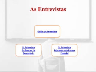 Baudelot e Establet, em L’ÉcoleCapitalisteenFrance, fazem a distinção entre dois canais de escolarização completamente opostos e que se destinam a duas classes diferentes (classe social dominante e classe social dominada).