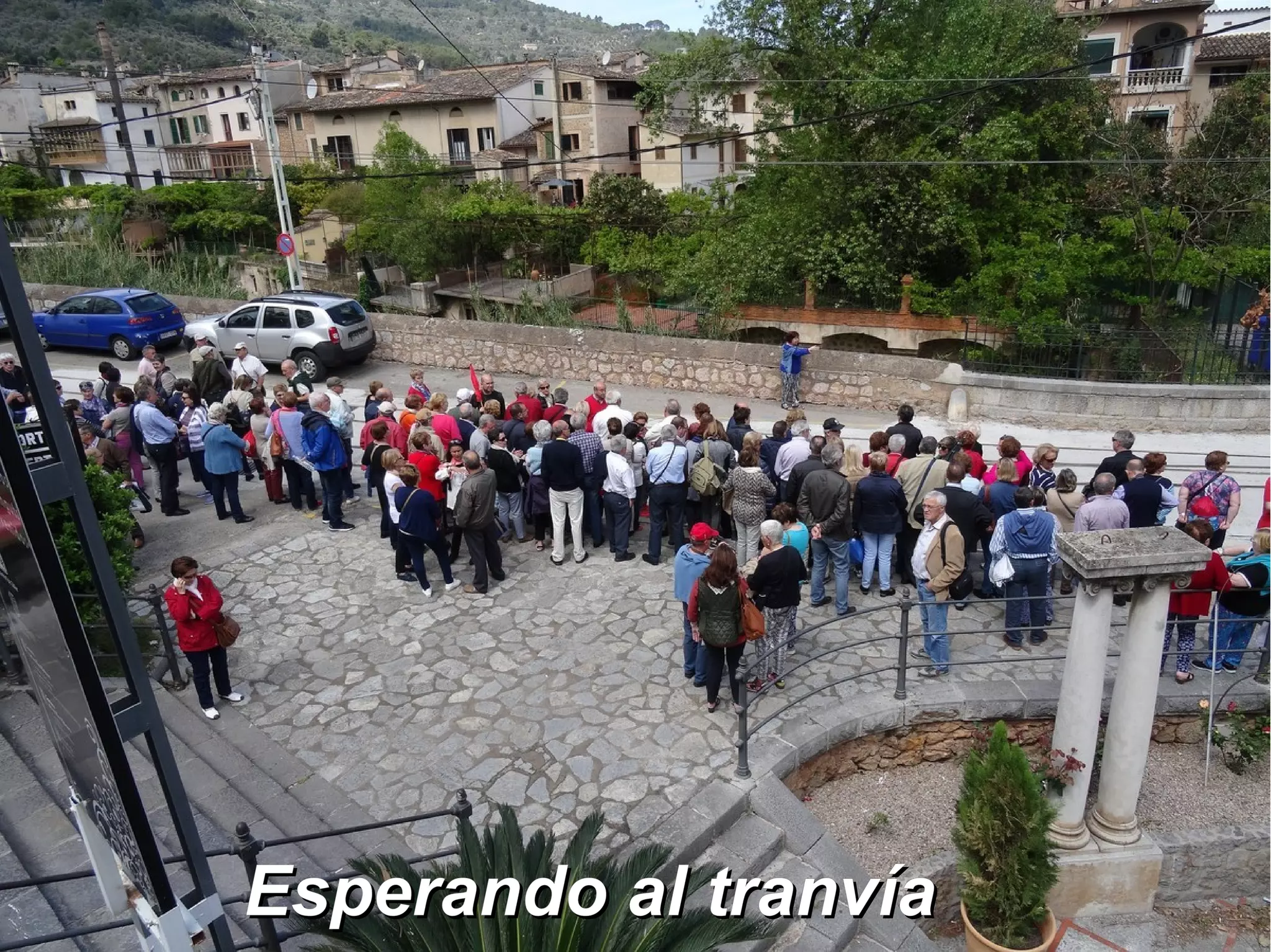 Esperando al tranvíaEsperando al tranvía