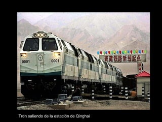 Tren saliendo de la estación de Qinghai
 