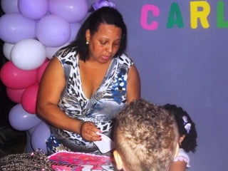 Três aninhos de carla