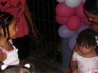 Três aninhos de carla