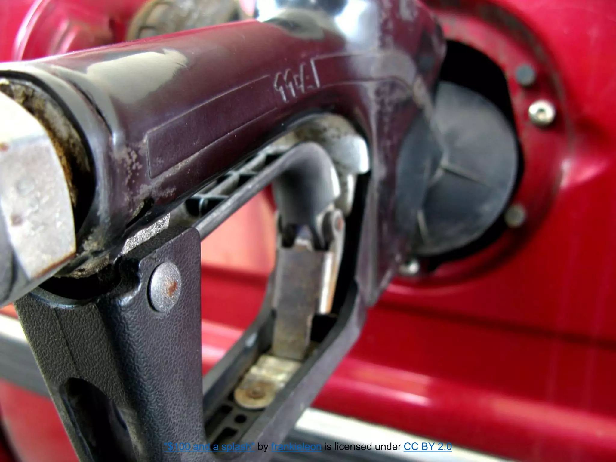 "$100 and a splash" by frankieleon is licensed under CC BY 2.0
 