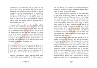 TÛÂ TÖËT ÀÏËN VÔ ÀAÅI
58
PHUÅ LUÅC
59
ûúác àûúåc àùåt lïn cao vaâ trúã thaânh nhûäng hònh tûúång khoá
vúái túái. Hoå chó muöën laâ nhûäng ngûúâi bònh thûúâng, lùång leä
mang laåi nhûäng kïët quaã phi thûúâng.
Möåt söë võ laänh àaåo cöng ty àöëi troång laåi laâ sûå tûúng phaãn
roä raâng. Cöng ty giêëy Scott, cöng ty so saánh trûåc tiïëp vúái
Kimberly-Clark, thuï möåt Töíng giaám àöëc tïn laâ Al Dunlap,
möåt ngûúâi hoaân toaân khaác xa vúái Darwin Smith. Dunlap öìn
aâo vöî ngûåc xûng tïn, sùén saâng kïí cho bêët cûá ai muöën nghe
(thêåm chñ caã nhûäng ngûúâi khöng muöën nghe) vïì nhûäng
thaânh tûåu öng àaä àaåt àûúåc. Trong möåt baâi baáo trïn taåp chñ
Business Week khoaãng 19 thaáng sau khi öng giûä võ trñ cao
nhêët taåi cöng ty Scott, öng àaä huïnh hoang: “Cêu chuyïån
vïì cöng ty Scott seä ài vaâo lõch sûã kinh doanh nûúác Myä nhû
laâ möåt trong nhûäng cuöåc xoay chuyïín tònh thïë thaânh cöng
nhêët, nhanh nhêët, khiïën cho nhûäng cuöåc xoay chuyïín khaác
trúã nïn quaá têìm thûúâng.”34
Cuäng theo Business Week, baãn thên Dunlap àaä boã tuái
khoaãng 100 triïåu àöla trong 603 ngaây laâm viïåc taåi cöng ty
Scott (tûúng àûúng 165.000 àöla möîi ngaây), àa söë nhúâ vaâo
sa thaãi haâng loaåt nhên viïn, cùæt giaãm chi phñ nghiïn cûáu
búát phên nûãa, vaâ búm hoocmön tùng trûúãng cho cöng ty àïí
chuêín bõ baán.35
Sau khi baán àûát cöng ty vaâ boã tuái haâng
triïåu àöla, Dunlap àaä viïët möåt quyïín saách vïì baãn thên,
trong àoá öng tûå cöng böë tïn hiïåu (nickname) cuãa mònh laâ
Rambo AÁo Soåc. Öng viïët: “Töi thñch xem phim Rambo. Àoá
laâ möåt chaâng trai khöng coá möåt tñ cú höåi thaânh cöng naâo
nhûng luön thùæng. Rambo bûúác vaâo trêån chiïën vúái thïë trêån
hoaân toaân chïnh lïåch, ai cuäng tûúãng anh seä bõ naát nhû
nhùåt nhû viïåc öng thûúâng àïën chöî giûä choá laåc àïí àem
choá vïì nuöi. Öng coá möåt cùn nhaâ àún giaãn maâ öng àaä
söëng tûâ rêët lêu. Nhaâ öng chó coá möåt chöî àïí xe, coá lêìn öng
than phiïìn vúái töi laâ öng phaãi duâng theã tñn duång àïí caâo
búát lúáp tuyïët àoáng trïn cûãa söí vaâ àaä laâm gaäy caái theã. Töi
noái: “Ken aâ, anh phaãi biïët laâ coá möåt caách giaãi quyïët, gùæn
thïm caái cûãa cho chöî àïí xe.” Öng traã lúâi töi: “Thöi kïå,
chuyïån chùèng coá gò nghiïm troång caã...” Öng àún giaãn vaâ
khiïm nhûúâng thïë àêëy.32
Mûúâi möåt võ Töíng giaám àöëc àûúåc choån laâ nhûäng võ Töíng
giaám àöëc vô àaåi nhêët thïë kyã, vò rùçng chó coá mûúâi möåt cöng
ty trong danh saách Fortune 500 thoãa maän nhûäng àiïìu kiïån
àùåt ra trong cuöåc nghiïn cûáu naây. Tuy vêåy, cho duâ hoå àaä
àaåt nhûäng thaânh tûåu àaáng nhúá, hêìu nhû chûa coá ai nhêån
xeát gò vïì hoå. George Cain, Alan Wurtzel, David Maxwell,
Colman Mockler, Darwin Smith, Jim Herring, Lyle
Everingham, Joe Cullman, Fred Allen, Cork Walgreen, Carl
Reichardt, baån àaä tûâng nghe noái túái àûúåc mêëy ngûúâi trong
söë nhûäng võ àiïìu haânh phi thûúâng naây?
Khi chuáng töi hïå thöëng hoáa 5.979 baâi baáo cho cuöåc nghiïn cûáu,
chuáng töi nhêån thêëy söë baâi baáo viïët vïì thúâi àiïím chuyïín àöíi cuãa
caác cöng ty nhaãy voåt ñt hún phên nûãa so vúái söë baâi viïët vïì cöng
ty àöëi troång.33
Ngoaâi ra, chuáng töi ñt khi tòm àûúåc baâi baáo naâo
têåp trung vaâo nhûäng võ Töíng giaám àöëc cöng ty nhaãy voåt.
Nhûäng võ Töíng giaám àöëc cöng ty nhaãy voåt khöng muöën
trúã thaânh nhûäng võ anh huâng bêët tûã. Hoå khöng bao giúâ ao
 