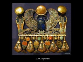 Com serpentes 