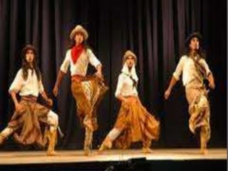 Typical argentinian dances connecting classrooms