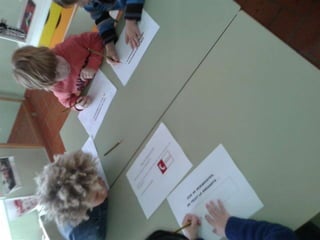 Un bomber a l´escola