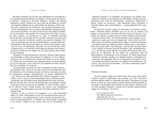 U N CANTO  A LA  P ATRIA  C APÍTULO  4 - E L CAUTIVERIO  :  BUSCANDO OTROS CAMINOS  Mi padre siempre nos inculcó que debíamos ser estudiosos y  “ Dámaso Centeno”, en Caballito; mi hermana, en cambio, aca-  nos daba permanentemente su ejemplo. Con el grado de tenien-  baba de terminar el secundario en Villa María. Éramos chicos,  te  primero,  comenzó  la  Escuela  Superior  Técnica  del  Ejército  sentíamos  que  todo  se  derrumbaba,  estábamos  dispuestos  a  Argentino, donde, después de cinco años de estudios, se recibió  agotar  todos  los  recursos  y  las  instancias  para  recuperar  a  de Ingeniero Militar en la especialidad de Química. Todo esto  nuestro padre, pero sinceramente...  ¿qué podíamos hacer nos-  hizo que, a partir de ese momento, sus destinos militares estu-  otros?  vieran relacionados con su nueva especialidad. Siempre decía  La salud de nuestra madre no mejoraba, al contrario, empe-  que quería devolver a su patria todo lo que ella había invertido  oraba.  Tomaba  tantas  pastillas  que  ya  no  era  la  misma.  Los  en su educación y formación. En el egoísmo de la niñez, yo que-  amigos, los parientes, nuestros nuevos vecinos nos hacían com -  ría  salir,  pasear,  no  quedarme  en  casa;  él  dedicaba  muchas  pañía, nos daban su apoyo sincero. Ellos también veían desmo -  horas del día y del tiempo libre al estudio. Siempre me decía que  ronarse nuestra vida. Ya estaba decidido a que colegio iría; si  la mejor manera de hacerse respetar era dando el ejemplo. Por  supieran lo poco que esto me importaba. Leía y releía sus últi-  eso, yo pensaba que tal vez los guerrilleros, cuando hubieran  mas cartas. Si hubiera podido hacer algo; si hubiera encontra-  constatado el tipo de persona que era, verían que habían come-  do alguna pista que indicara dónde estaba; pero, a los quince  tido un error y lo liberarían. Mi padre era tan del pueblo como  años, qué podía hacer. Sin embargo, entendí que la mejor mane-  cualquier otro, no entiendo cómo algunos pueden hoy afirmar  ra de esperar el destino final de mi padre, que, indudablemen-  que por el hecho de ser militar no se es del pueblo. Esas cosas  te, ya corría por otras manos, era tratar de honrarlo día a día,  no las entiendo.  tratar  de  no  abatirme,  de  ser  mejor,  de  superarme  ante  las  Mi padre era profundamente creyente, íbamos todos juntos  adversidades, de aumentar mi fe cristiana. Sí, debía superarme,  los domingos a misa. Leía mucho de religión y en sus últimas  encontrar fuerzas, ayudar a mi abatida madre y sobrellevar la  cartas se ve y se percibe que estaba muy firme en su fe cristia-  situación con dignidad. Ese era el mensaje de mi padre y juré  na. Sabía que no vacilaría, que seguiría firme en sus principios,  con todas mis fuerzas que iba a ser digno de ese momento. Así  ya que su mensaje, una y otra vez, nos hablaba de Dios, del per-  lo hice y fue para mí un bálsamo… En esas condiciones espera-  dón, de la familia, de la patria.  ba el desenlace final.  El almanaque marcaba ya casi la finalización del verano y,  por primera vez y única en mi vida, sentía la necesidad de irme  de Claromecó. No me daba ni pena ni tristeza terminar mis días  Nuevas noticias  de  vacaciones,  aunque  sinceramente  no  puedo  calificarlas  de  tal. Todo mi ser vivía pendiente de la vida de mi padre y, sin  Al poco tiempo, llegó una nueva carta. Era corta, pero hacía  duda, creía yo que era más importante estar en Buenos Aires,  renacer  nuestra  esperanza:  aún  estaba  con  vida.  Nuestros  pensando que allí habría más posibilidades de tener noticias.  intentos habían dado su resultado favorable. Sentíamos un gran  Eso no era así, pero en esas circunstancias uno imagina, sueña  alivio: la letra era casi normal, estaba ubicado perfectamente en  cosas que distan mucho de la realidad. Lo cierto es que, estan-  el tiempo, nos hablaba del comienzo de las clases. Siempre la fe  do  en  Buenos  Aires,  había  mucho  por  hacer;  nos  tomábamos  en Dios, siempre adelante. A pesar de los meses transcurridos,  con alma y vida del madero que aún nos hacía mantener firme  seguía sin claudicar. Así era él.  la esperanza.  Fuimos  a  vivir  al  barrio  de  Congreso,  a  la  calle  Bartolomé  “ 15 de marzo de 1975  Mitre, al 1900. Volveríamos a vivir en un departamento que no  ” Sra. María Susana de Larrabure  ” Segurola 625, Bs. As.  era nuestro y no sabíamos por cuánto tiempo estaríamos allí;  ” Queridos Marisú, Susanita, Arturo Cirilo, Jorgito y Nita:  todo era desestabilizante, el cambio era muy grande: ingresaría a  un  nuevo  colegio  en  mi  cuarto  año  de  la  secundaria,  el  164  165  